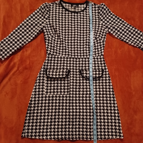 SHEIN Houndstooth Dress • XS - Picture 5 of 9
